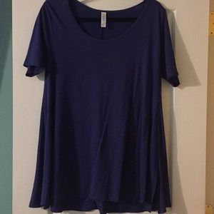 🔥🔥LuLaRoe Perfect T solid Navy *Med
